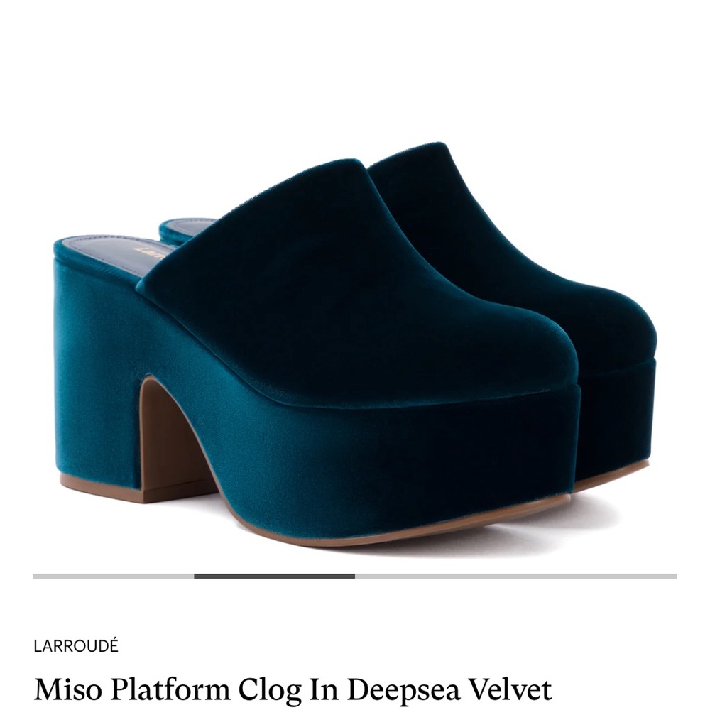 Gorgeous! Larroude Velvet Clog, size 6
